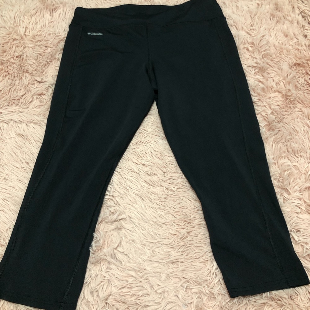Columbia Women's Black Capri Leggings Size Medium